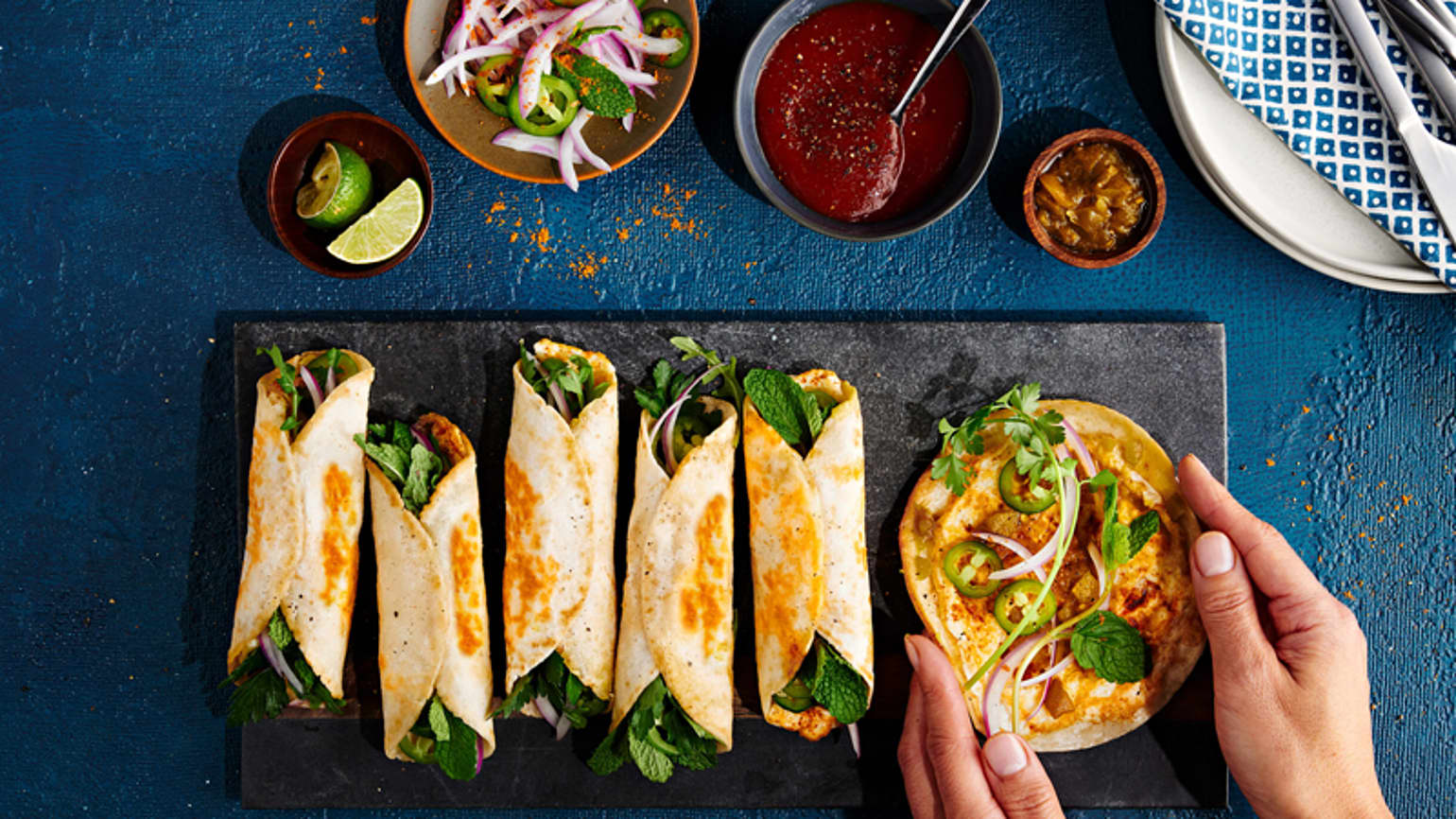 Tortilla Egg Roll Breakfast Wraps