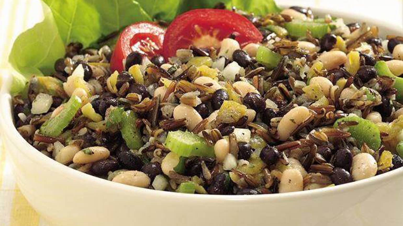 Wildreis-Bohnen-Salat - Mexikanische Rezepte - Old El Paso