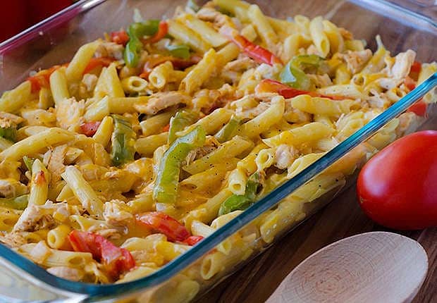 Easy Fajita Pasta Bake