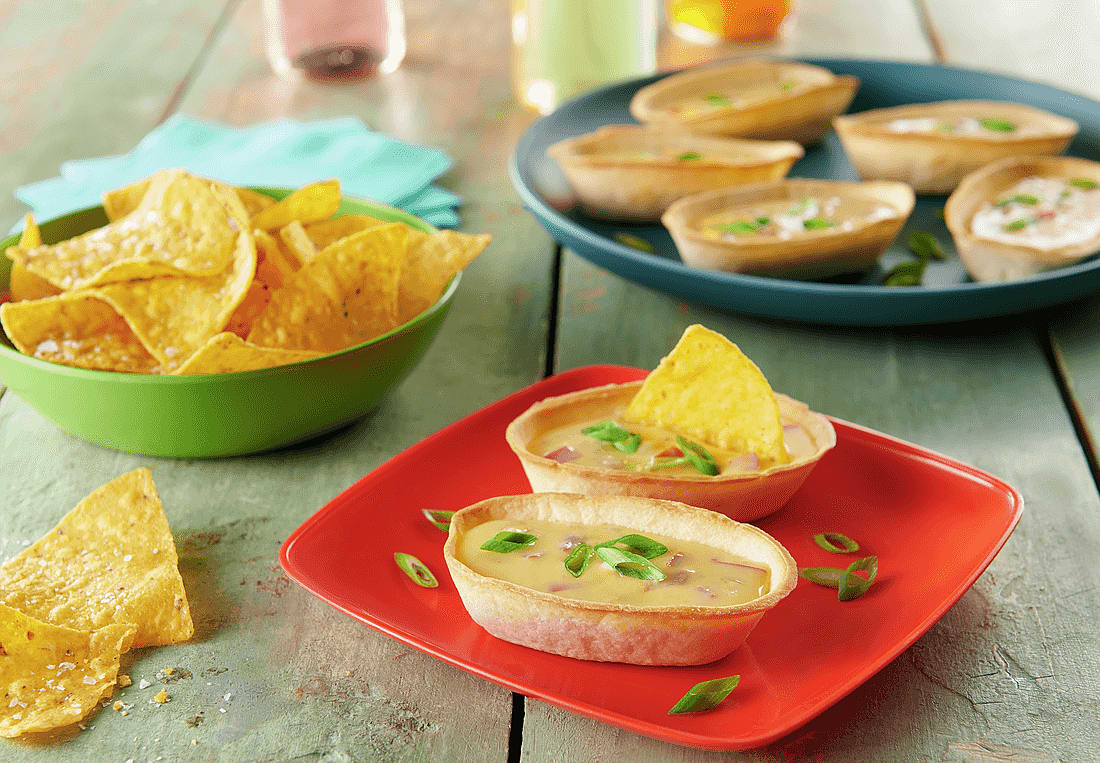 Mini Queso Dip Bowls