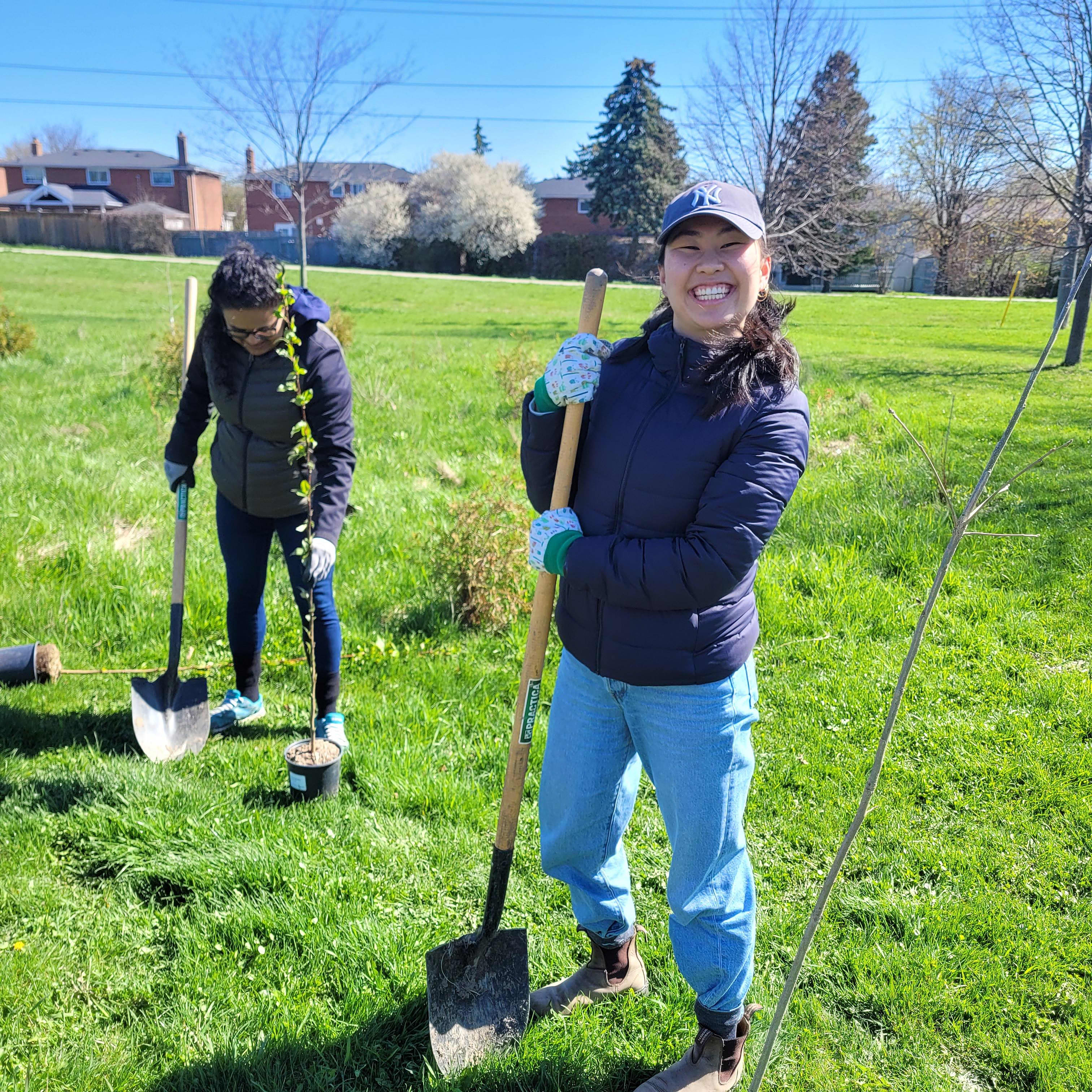 Employees volunteering from a General Mills Canada location