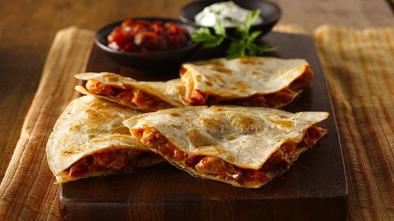 Quick And Easy BBQ Quesadilla & Quick Recipe - Old El Paso