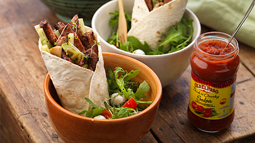 Fajitas "bbq" naudanlihasuikaleista ja sienistä