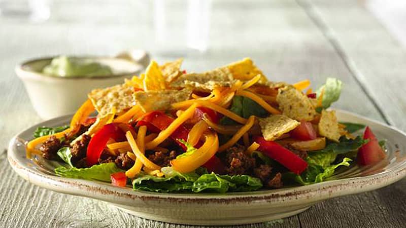Beef Fajita Taco Salad Recipe - Mexican Recipes - Old El Paso