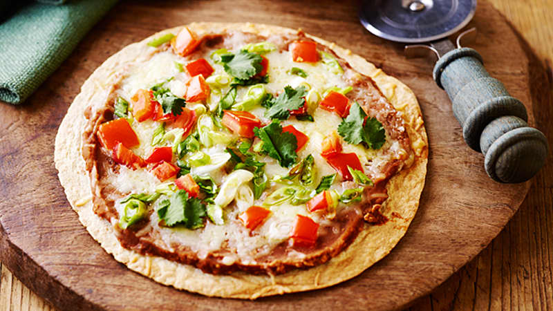 Mexican Bean Pizza Recipes - Mexican Recipes - Old El Paso