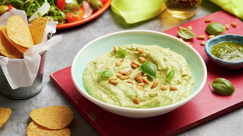 Smooth Pesto Guacamole