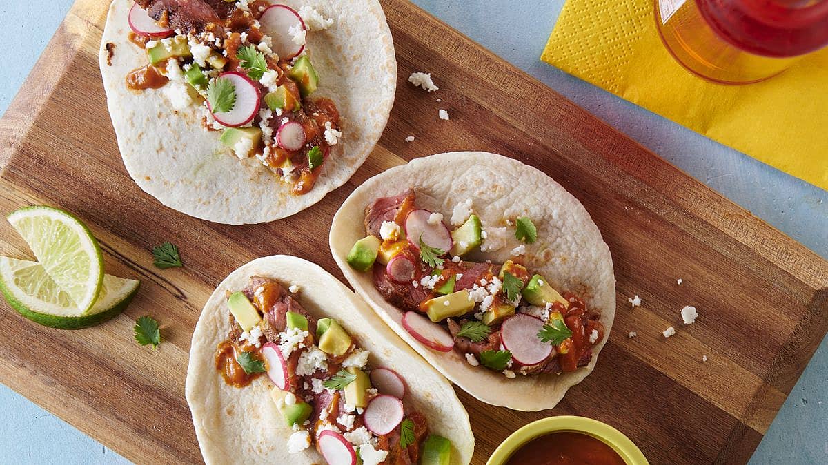 Grilled Carne Asada Steak Street Tacos - Mexican Recipes - Old El Paso