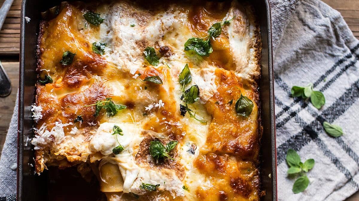 Spicy Mexican Lasagna Rolls - Mexican Recipes - Old El Paso