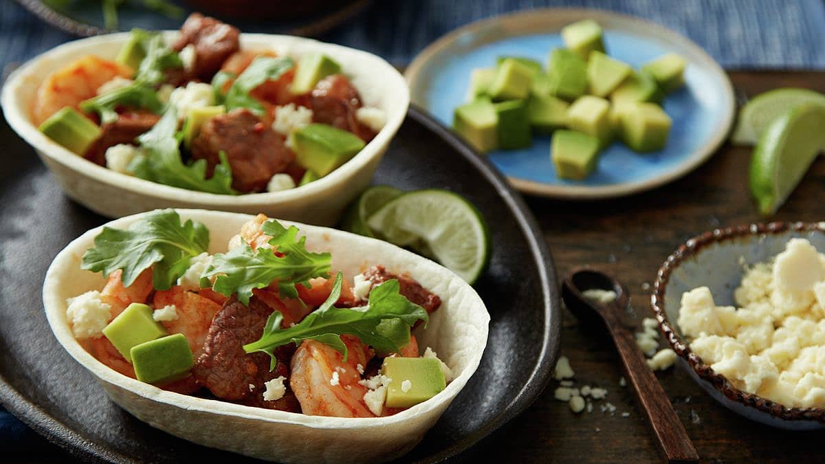 Surf & Turf Taco Bowls Mexican Recipes Old El Paso