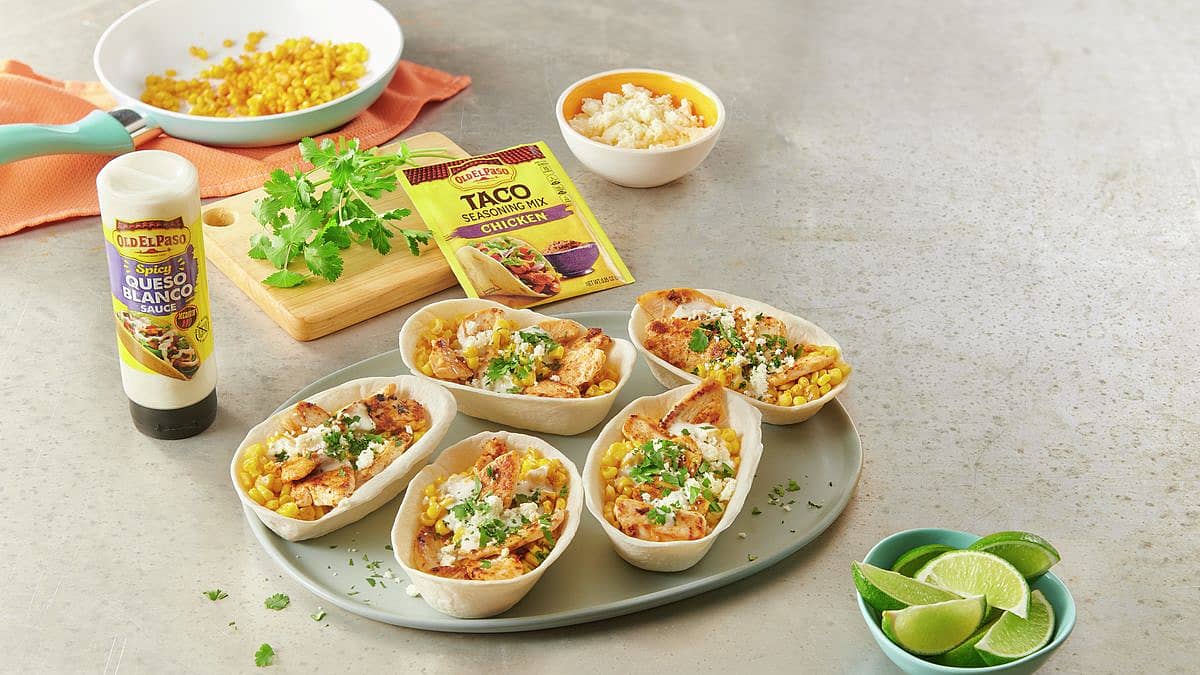 Refreshing Corona™ Beverage & Recipe Pairings for Cinco de Mayo Old