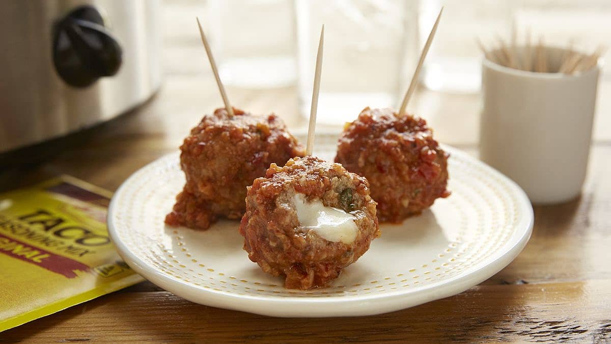 SlowCooker Cheesy Diablo Meatballs Mexican Recipes Old El Paso