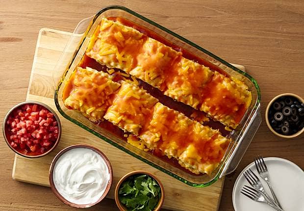 Make-Ahead Chicken Enchilada Lasagna Roll-Ups