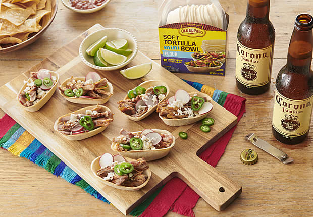 mini carnitas taco bowls